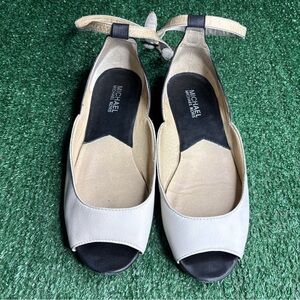 Michael Kors Peep Toe Ankle Strap Leather Flats White Black Women's Size 8 M